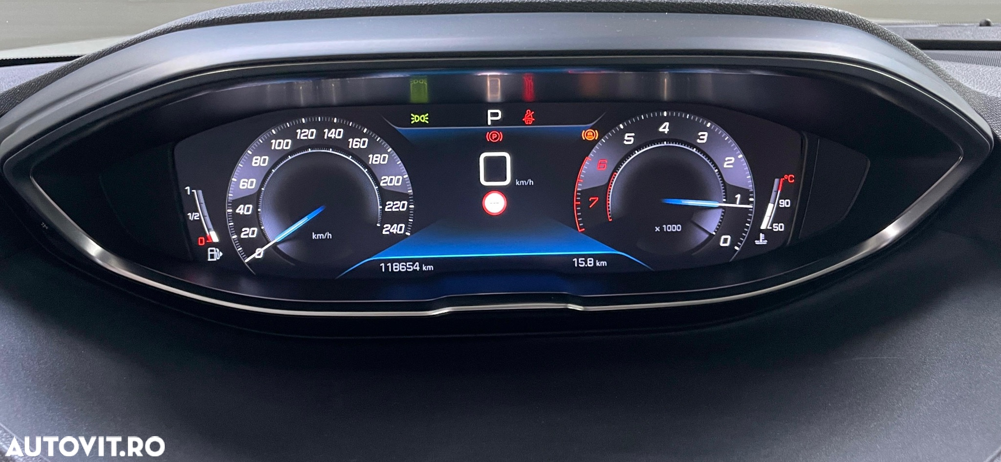 Peugeot 3008 1.2 PureTech Turbo S&S EAT6 GT-Line - 36