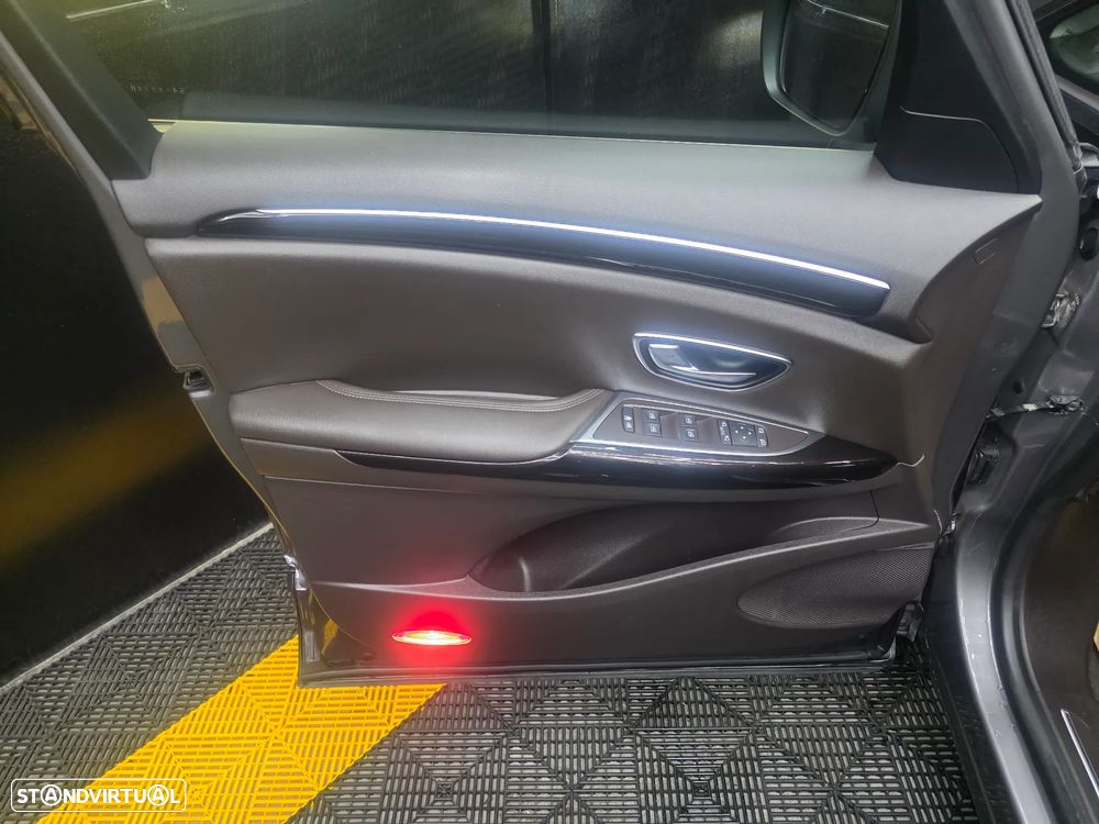 Renault Espace - 13