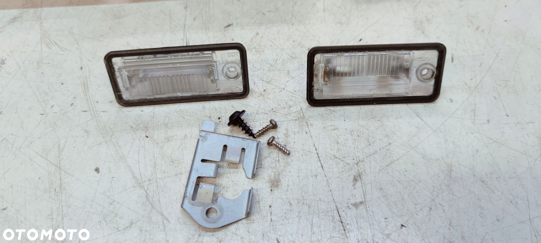 BLENDA PODŚWIETLENIE TABLICY KAMRA AUDI A6 C6 Q7 Q7 4L0827574 4L0980551 BDB - 11
