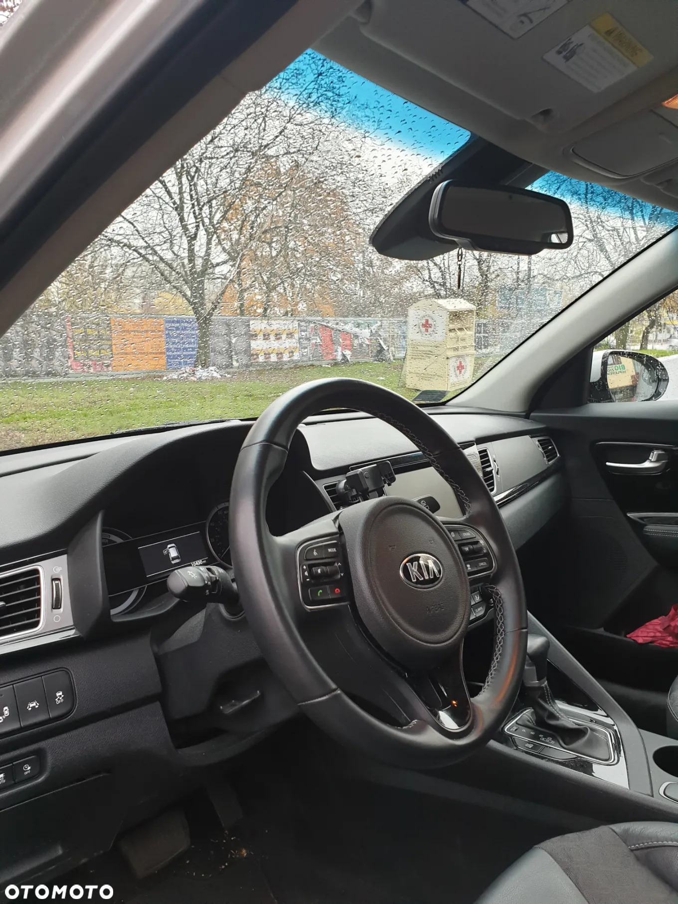 Kia Niro 1.6 GDI Hybrid M - 14