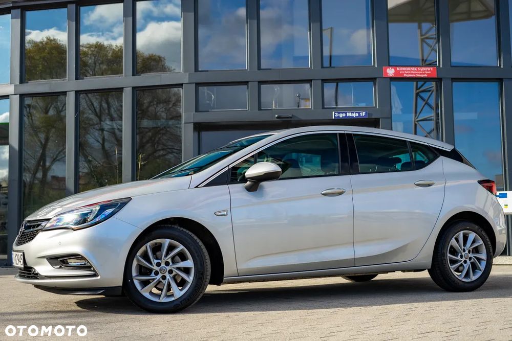 Opel Astra 1.6 D Start/Stop Innovation - 10