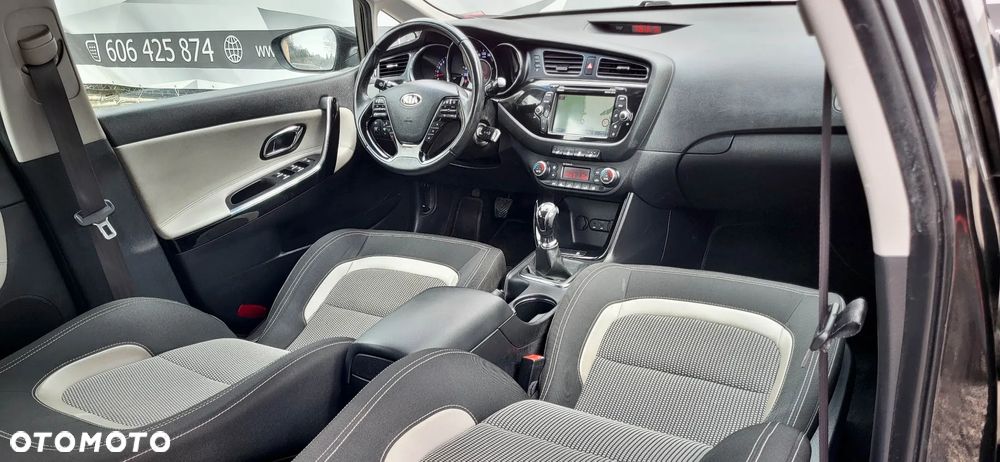 Kia Ceed 1.6 GDI ISG Spirit - 15