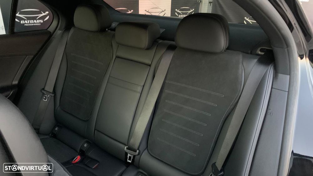 Mercedes-Benz C 300 e AMG Line - 25