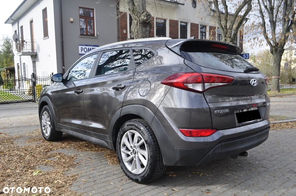 Hyundai Tucson 1.7 CRDI BlueDrive Style 2WD - 4