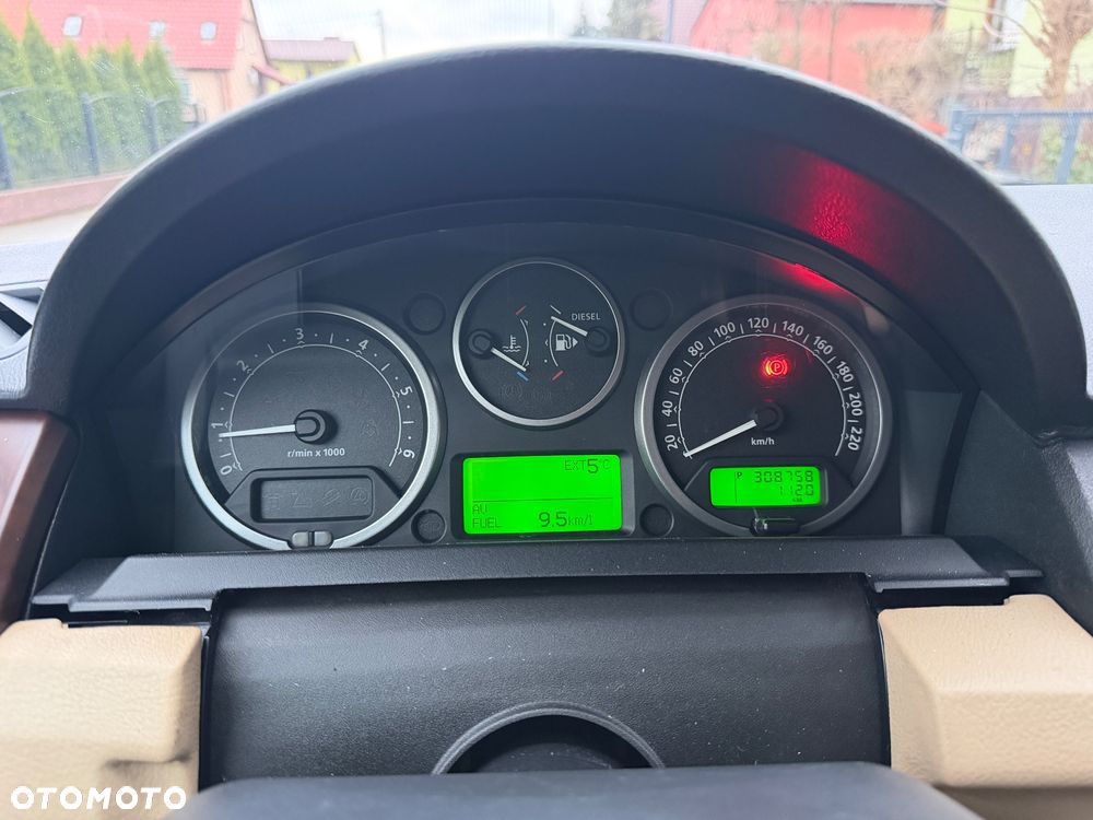 Land Rover Discovery - 5