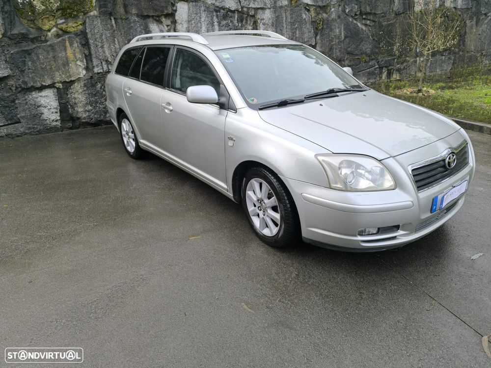 Toyota Avensis SW 2.0 D-4D - 15