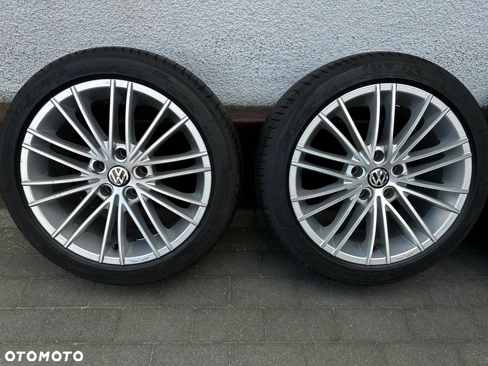 225 45 17 / Seat Leon VW Golf Caddy Touran Passat Skoda Octavia / 5x112 POLECAM - 3