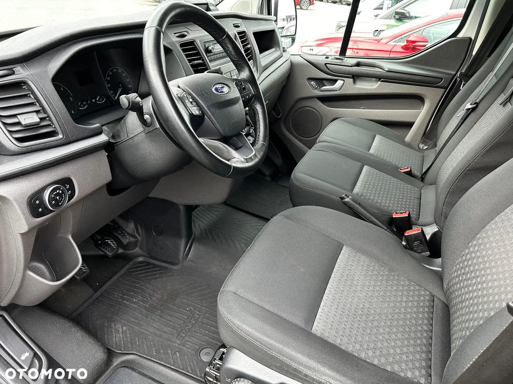 Ford Transit Custom - 9