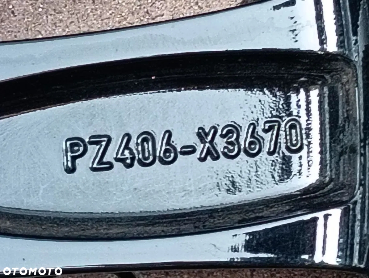 LEXUS NX 14-21r Koła z Oponami Zimowymi 225/60 R18 NOKIAN 20r - 16