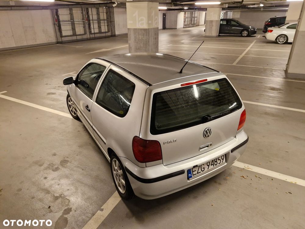 Volkswagen Polo 1.4 Comfortline - 8