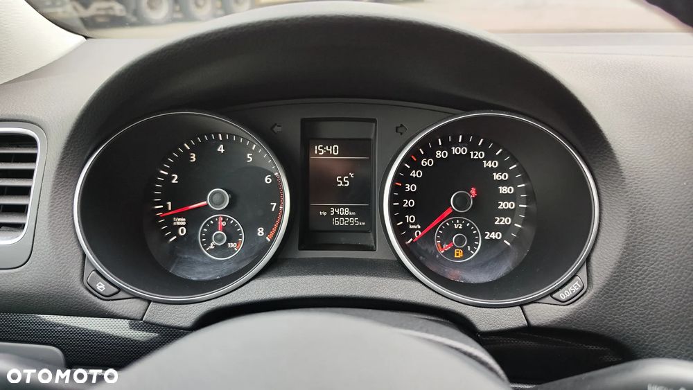 Volkswagen Golf 1.6 Comfortline - 34