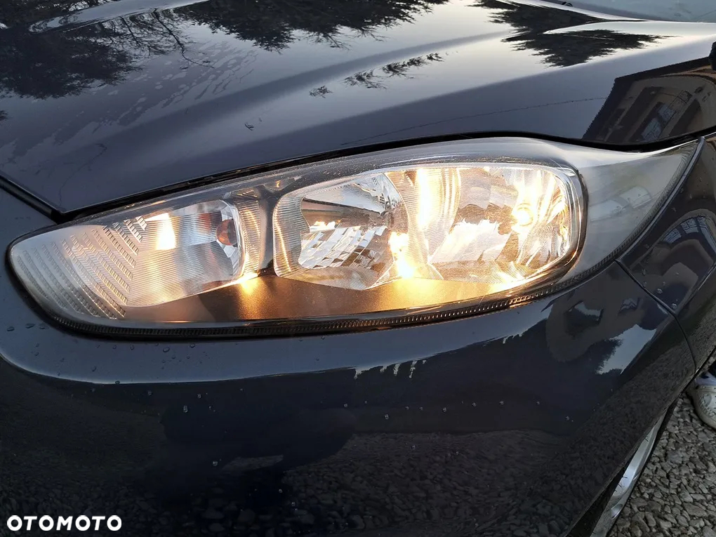 Ford Fiesta 1.25 Ambiente - 37