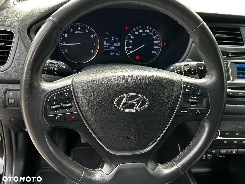 Hyundai i20 1.2 Passion Plus - 8