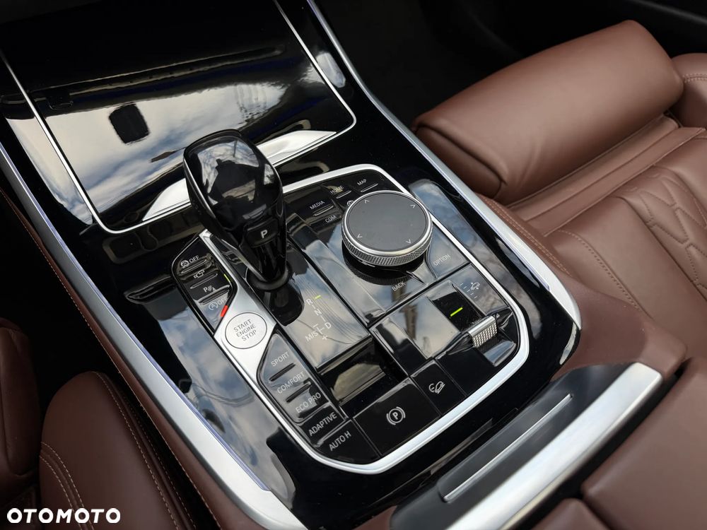 BMW X7 xDrive30d sport - 22