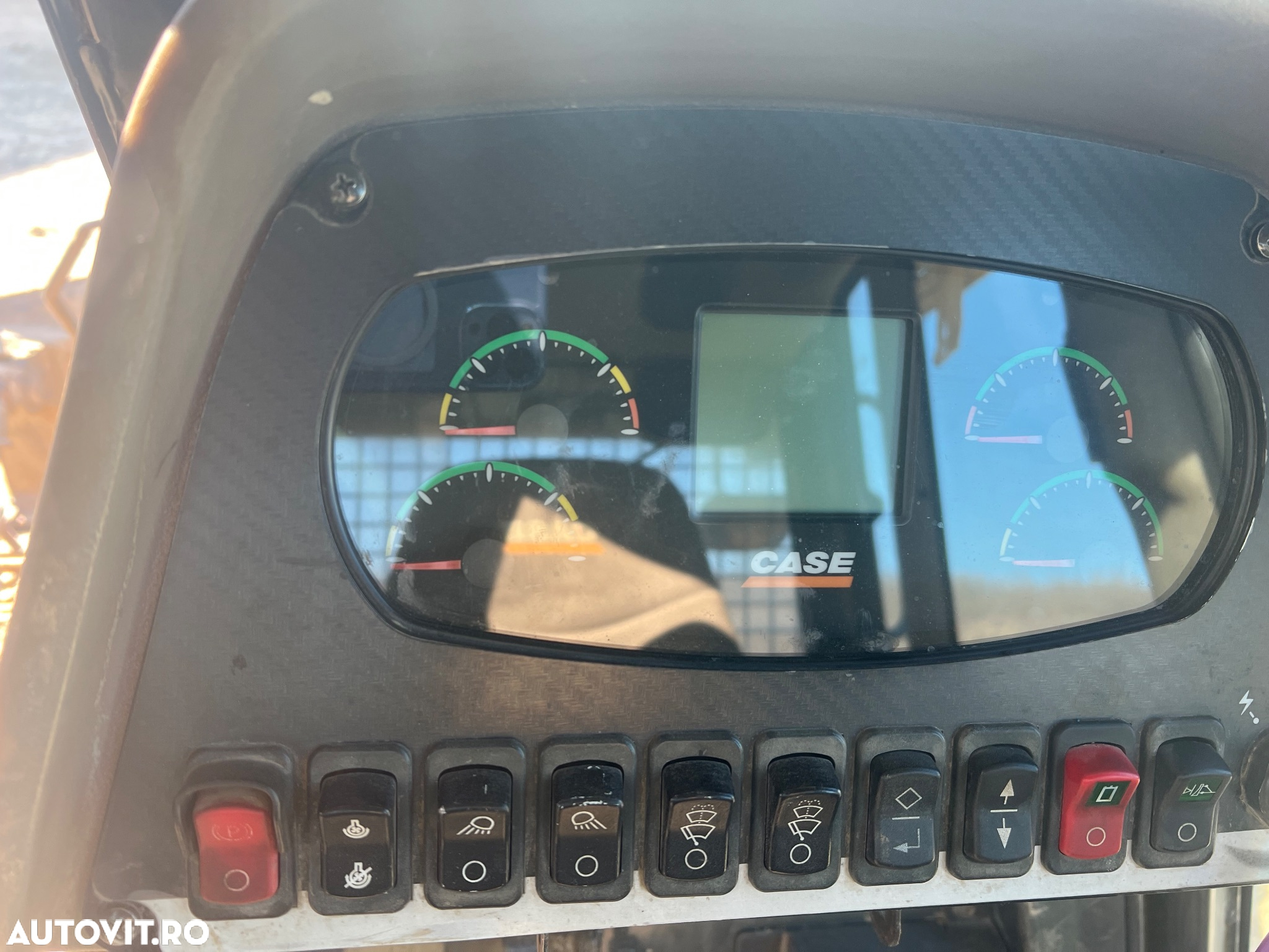 Case 1650M XLT - 10