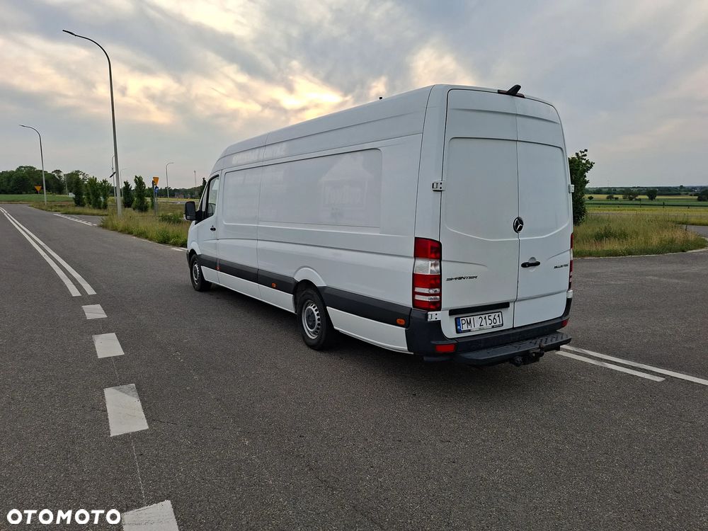 Mercedes-Benz Sprinter - 6