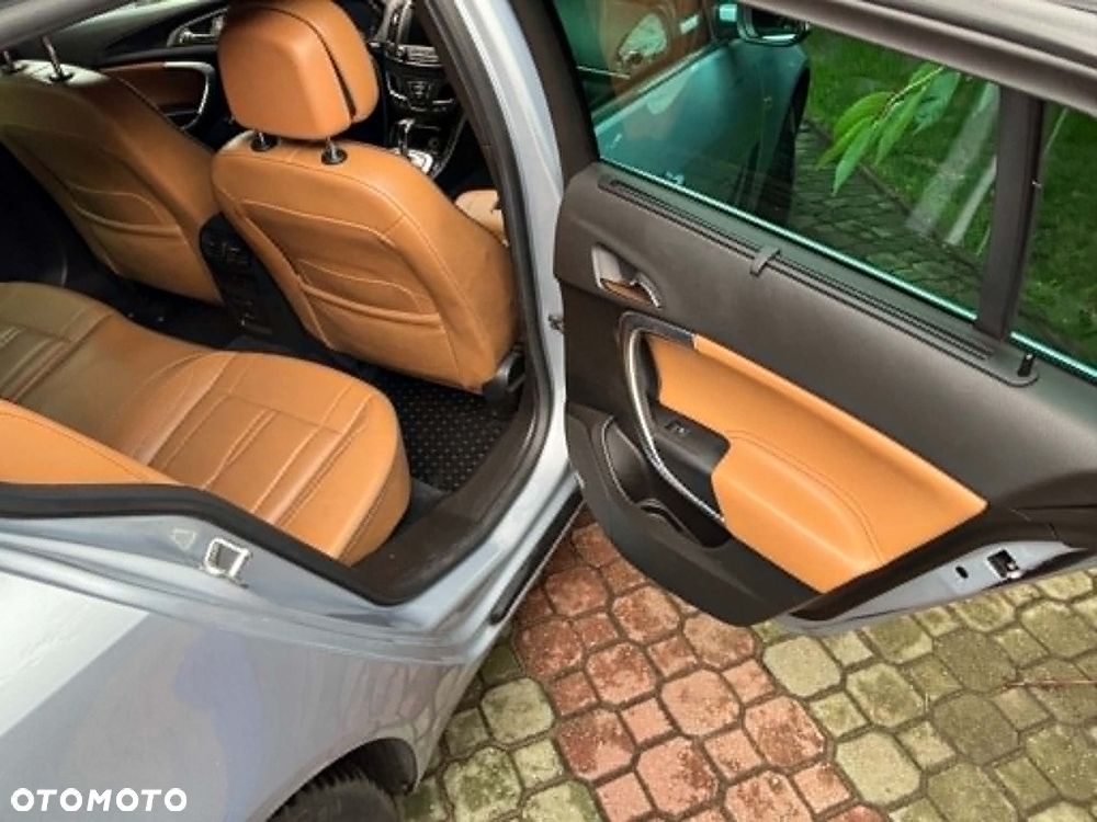Opel Insignia 2.0 CDTI Active - 10