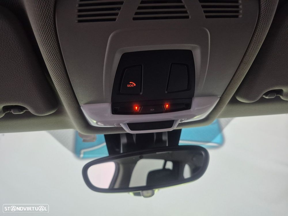 BMW 216 Gran Tourer i 7L Line Luxury - 23