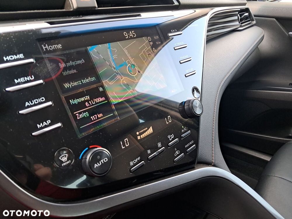 Toyota Camry 2.5 Hybrid Executive CVT - 20