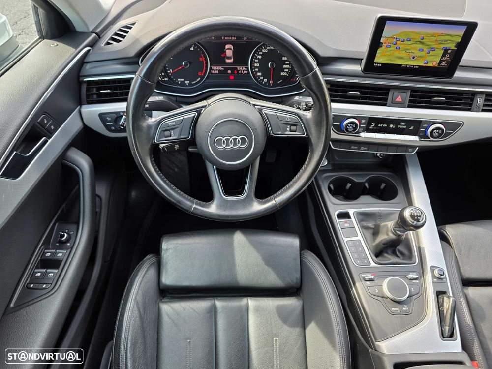 Audi A4 2.0 TDI Business Line Sport - 19