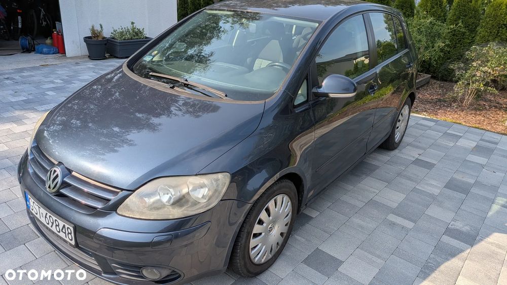 Volkswagen Golf Plus 1.9 TDI Tour - 3