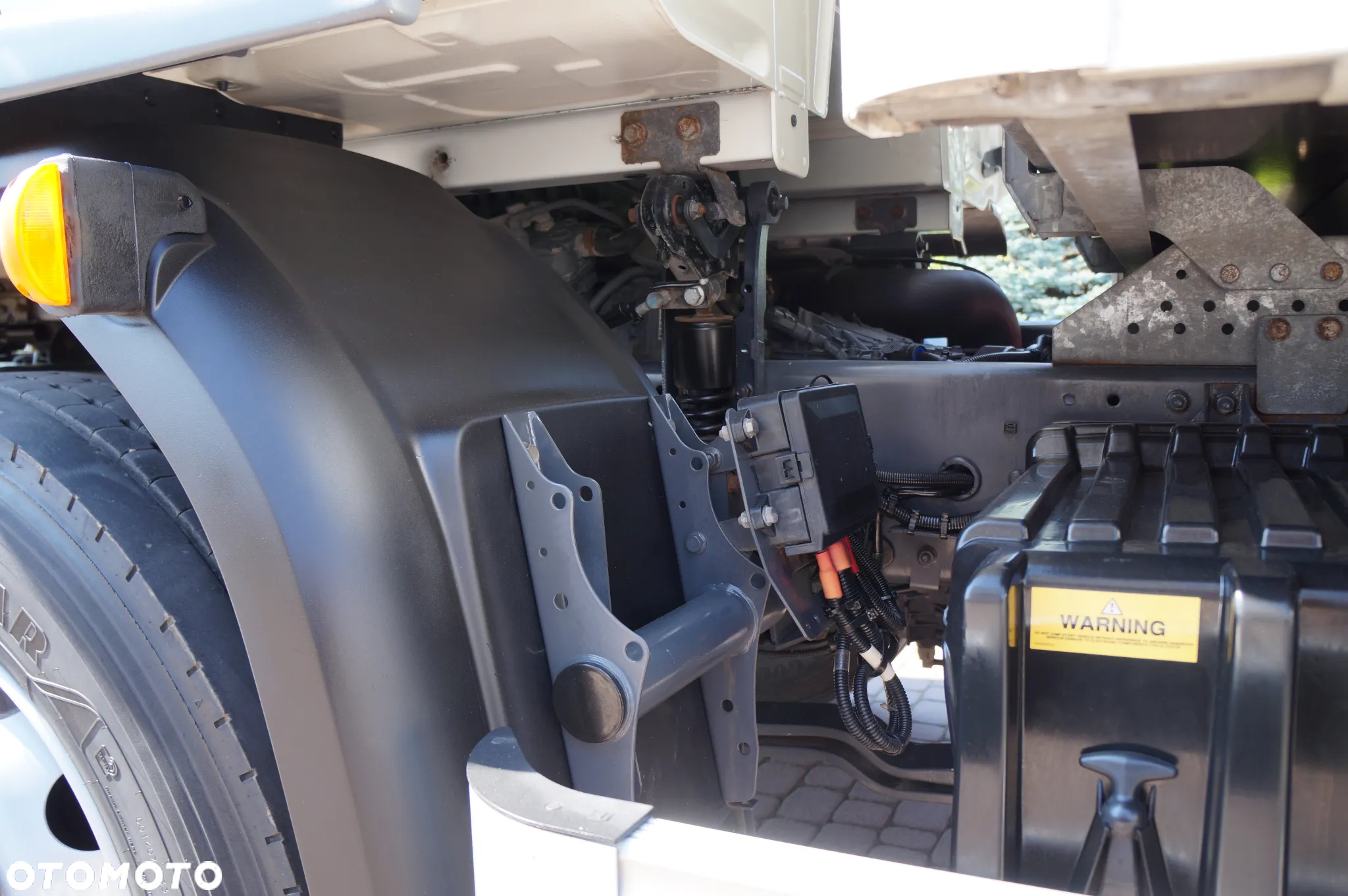 DAF LF 230 18 TON EURO 6 KONTENER 18 PALET ŁAD. 9800 KG WINDA TGM - 11