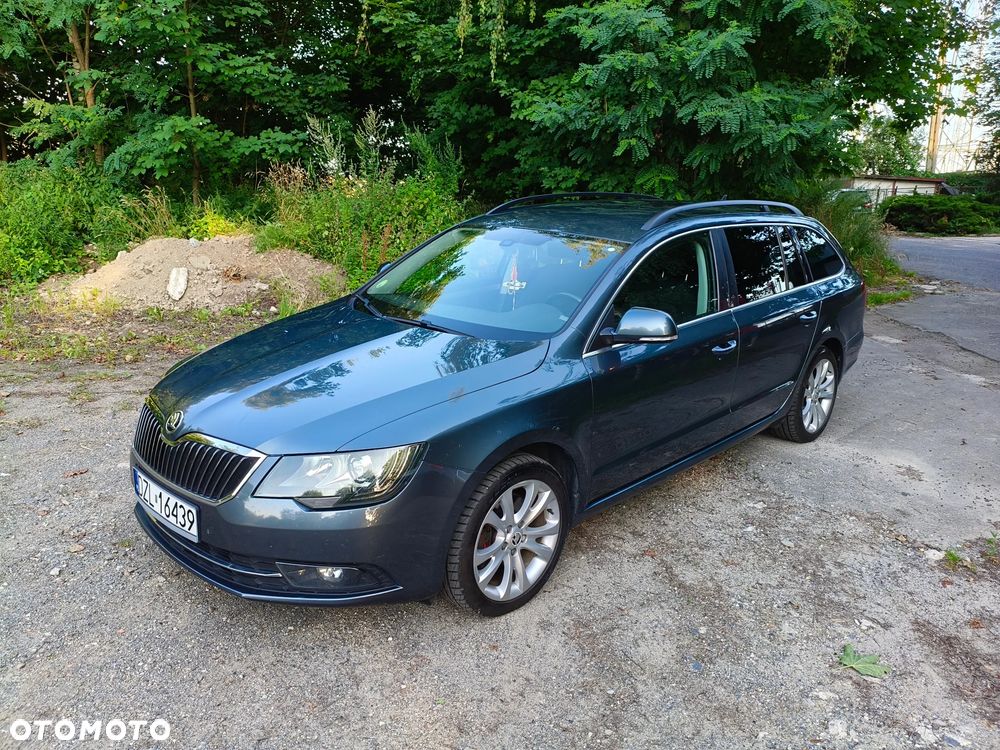 Skoda Superb 2.0 TDI DSG Elegance - 2