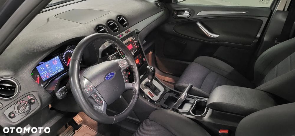 Ford S-Max 2.0 TDCi DPF Titanium - 10