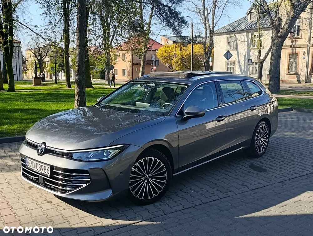 Volkswagen Passat Variant 1.5 TSI ACT mHEV Elegance DSG - 1