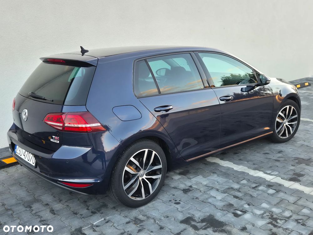 Volkswagen Golf 1.4 TSI BMT Highline - 23