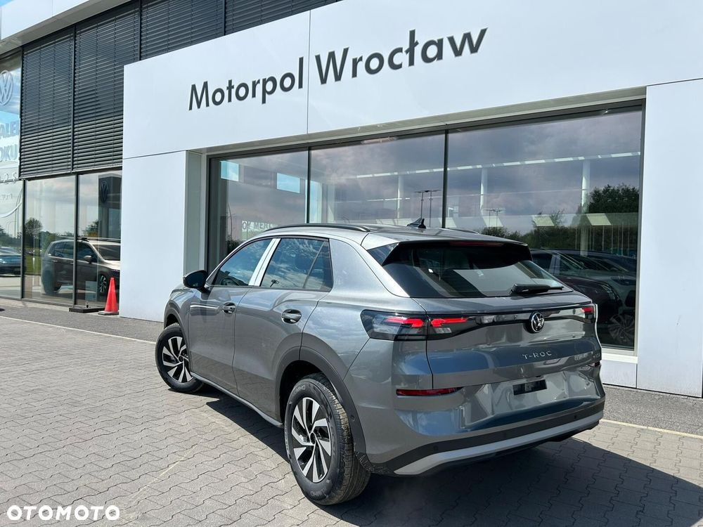 Volkswagen T-Roc - 11