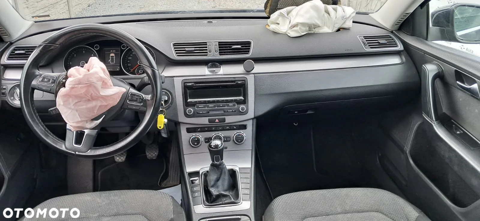 Volkswagen Passat Variant 2.0 Blue TDI SCR Comfortline - 9