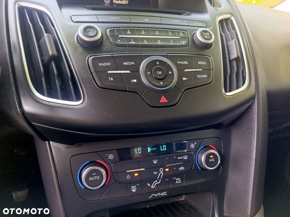 Ford Focus 1.0 EcoBoost Start-Stopp-System COOL&CONNECT - 30