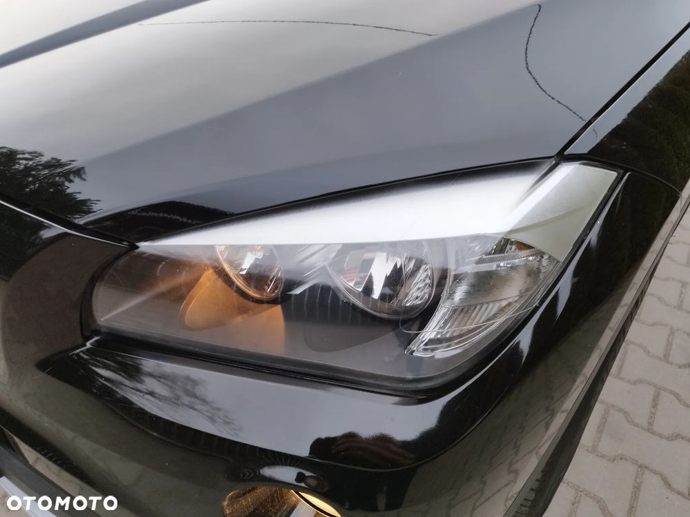 BMW X1 sDrive16d - 32