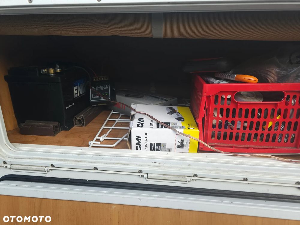 Hymer-Eriba Nova Swing 462A - 35