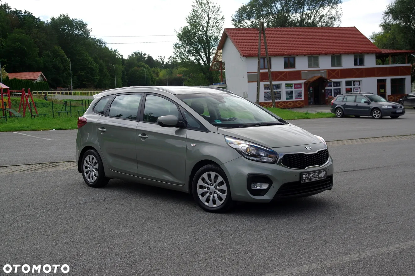 Kia Carens 1.7 CRDi XL 7os - 3