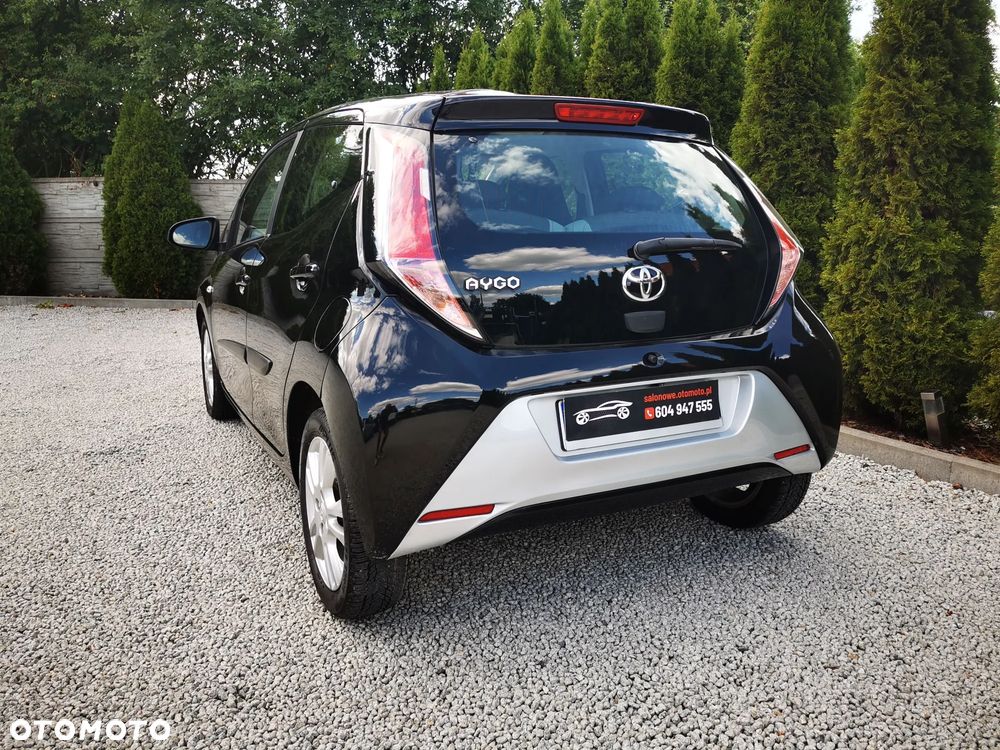 Toyota Aygo x-wave - 25