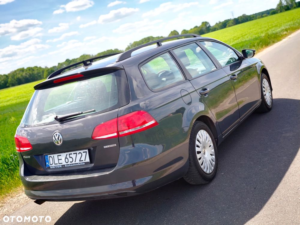 Volkswagen Passat 2.0 TDI DPF Comfortline - 8