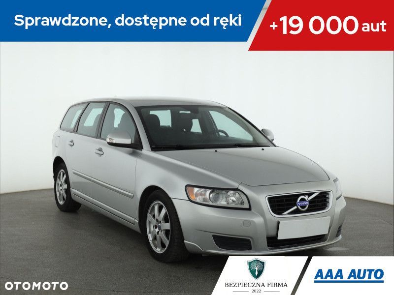 Volvo V50 - 1