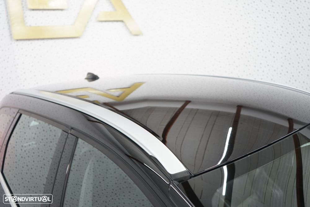 Volvo XC 60 2.0 D3 Momentum Geartronic - 12