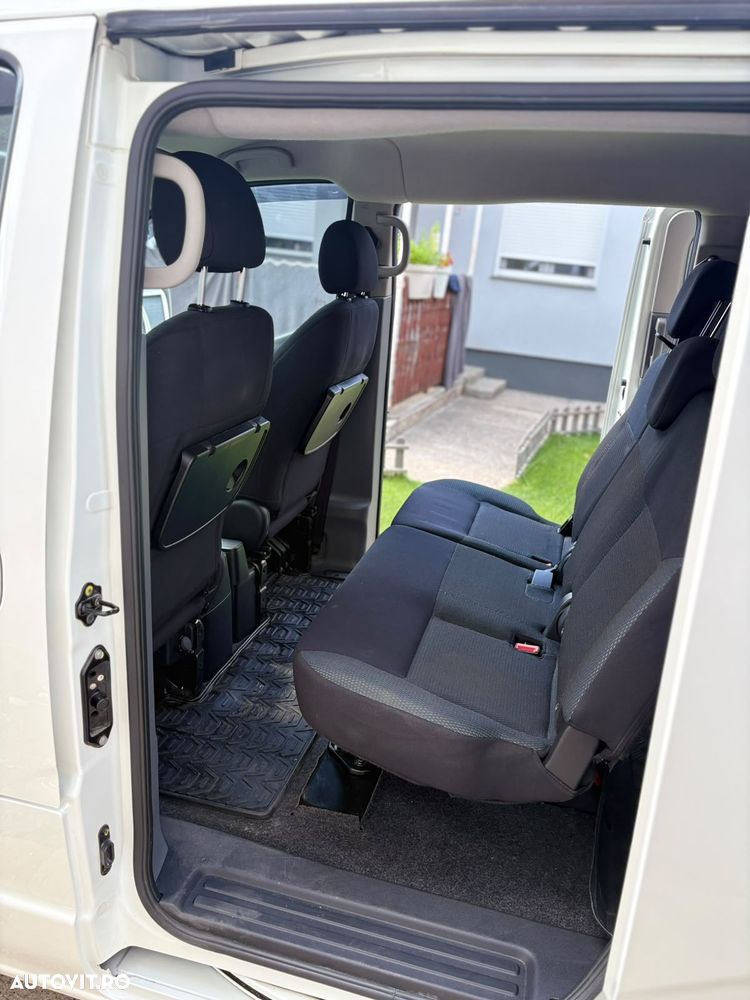 Nissan NV200 - 11