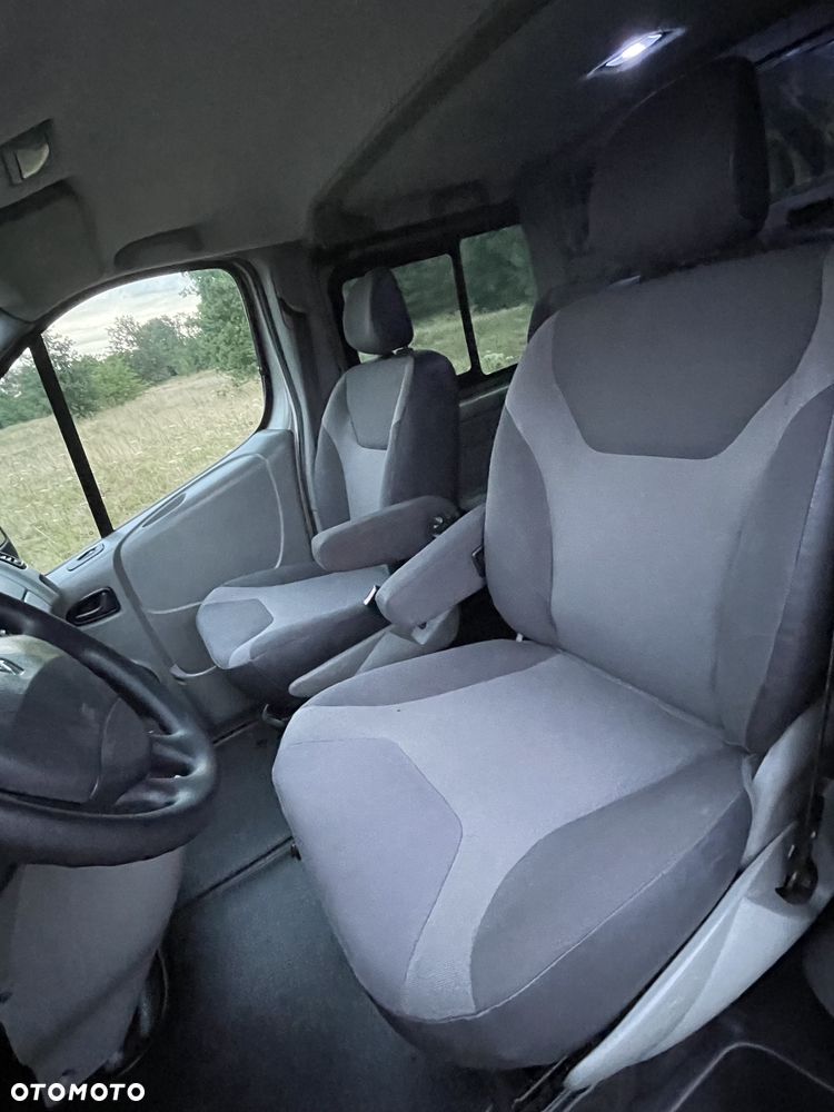 Renault Trafic - 29