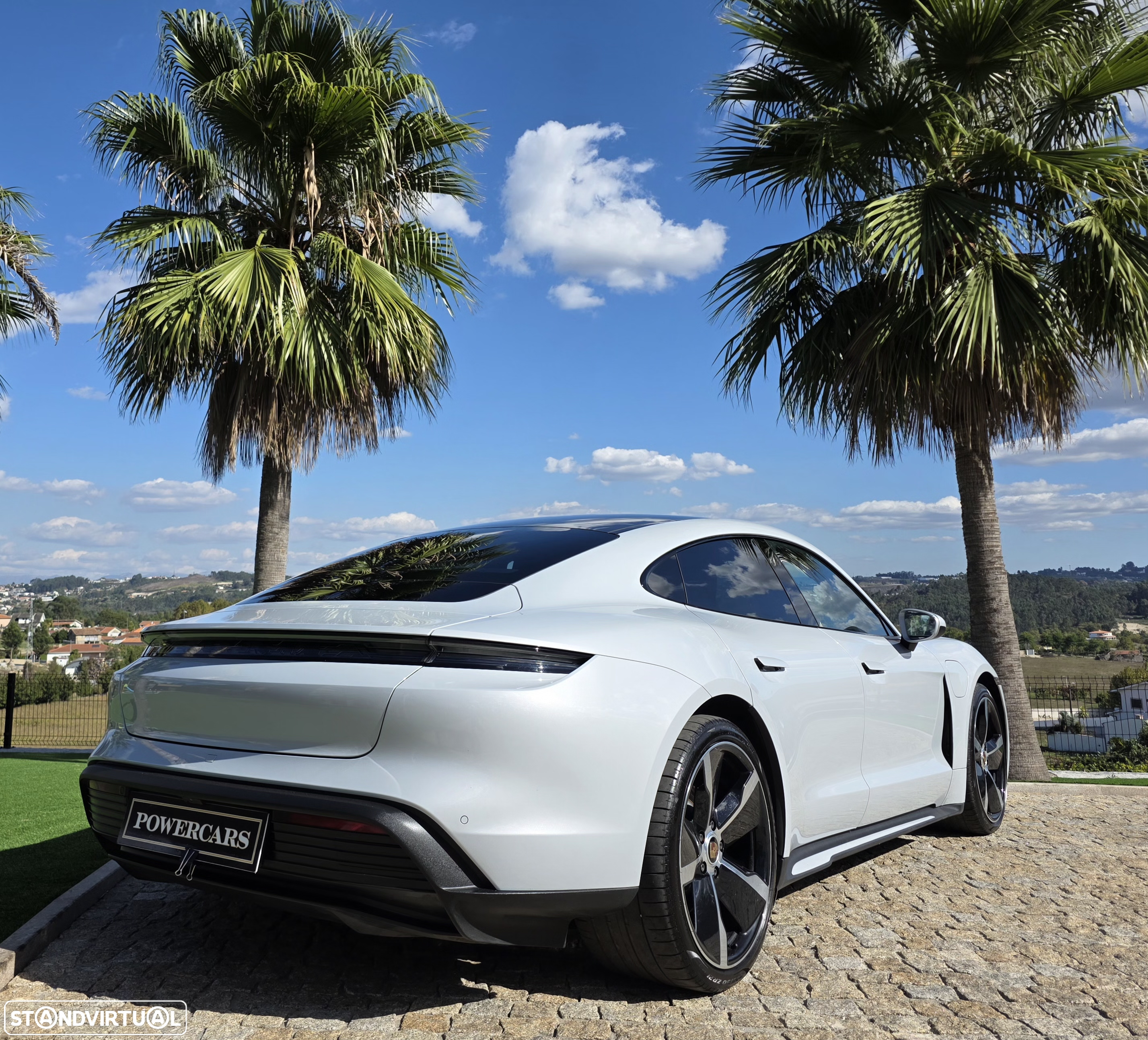 Porsche Taycan Bateria Performance Plus - 11