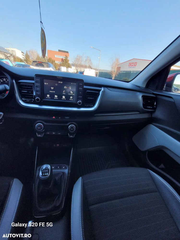 Kia Stonic 1.0 T-GDI HP Urban - 9