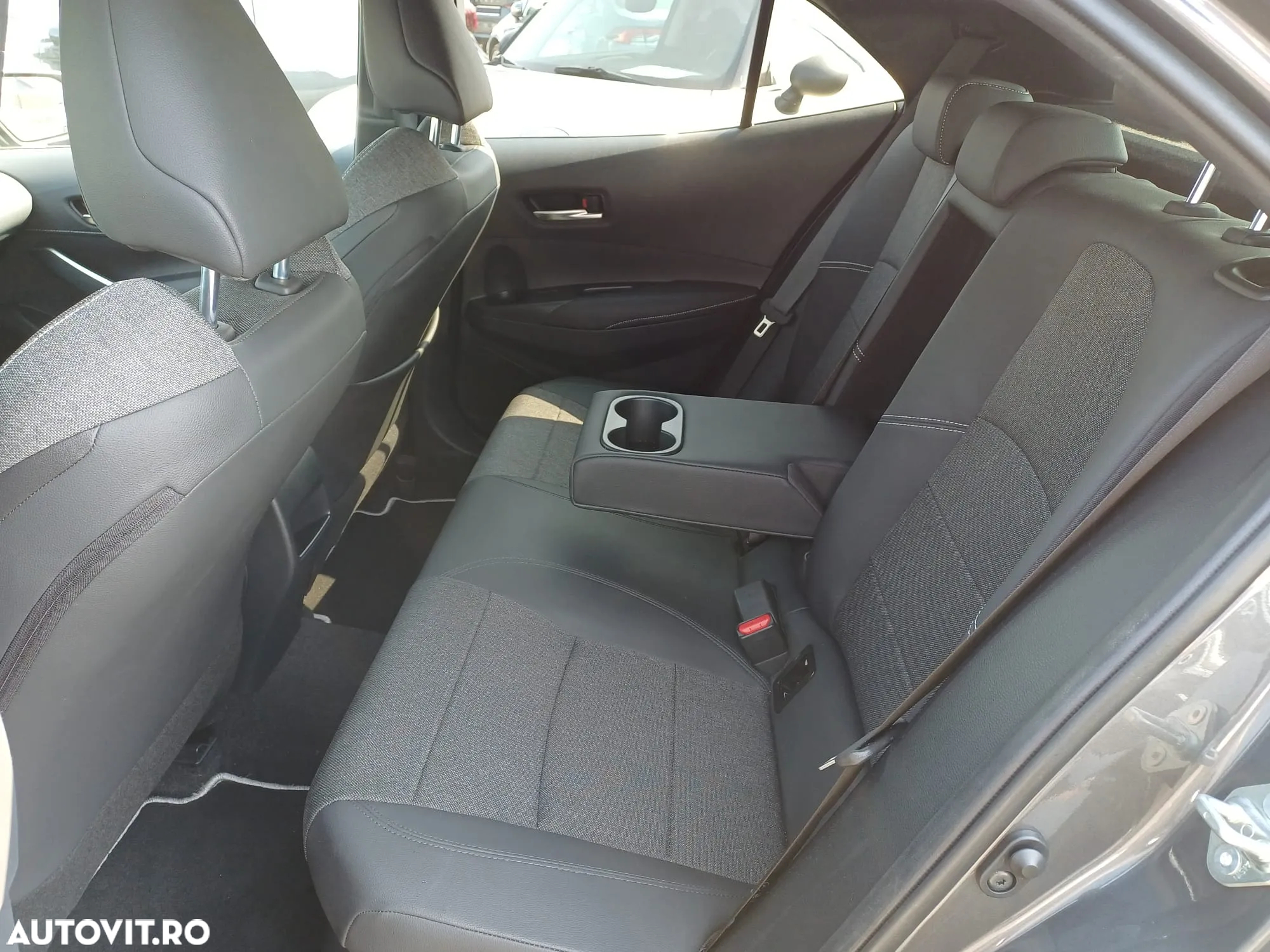 Toyota Corolla - 7