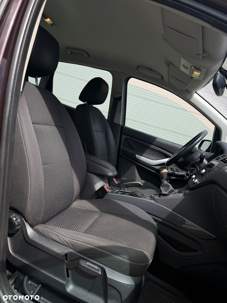 Ford C-MAX 1.8 Titanium - 7
