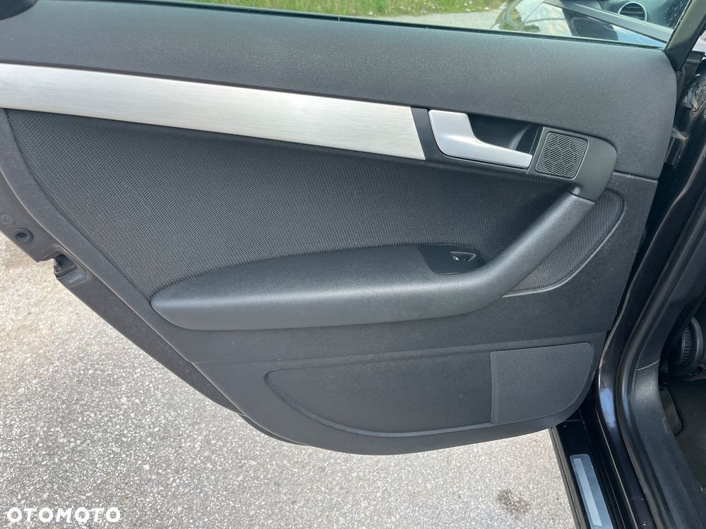 Audi A3 Sportback 2.0 TDI DPF Ambiente - 19
