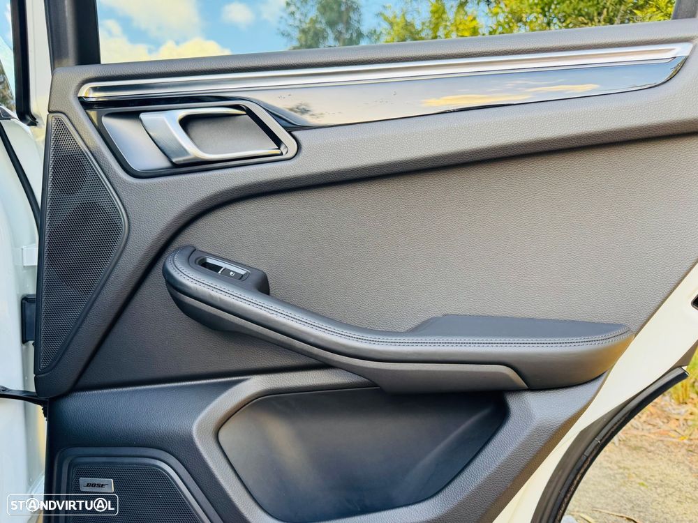 Porsche Macan S - 49