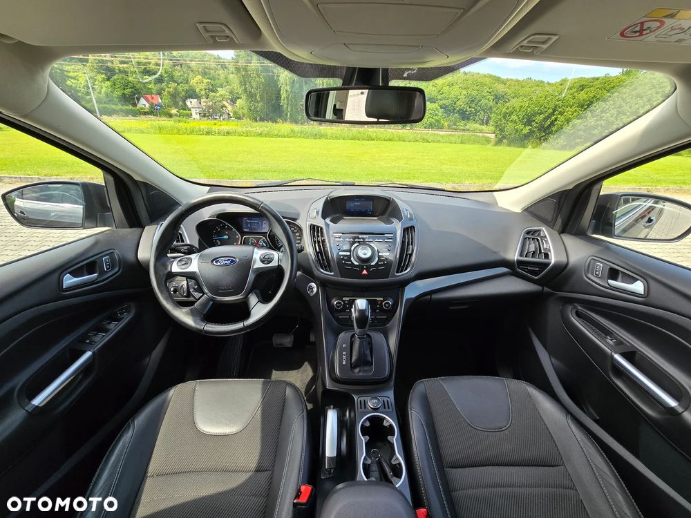 Ford Kuga 2.0 TDCi 4x4 Titanium - 8