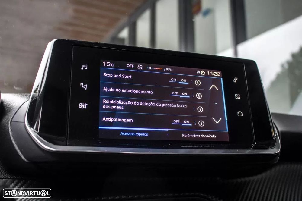 Peugeot 2008 1.2 PureTech Active - 37